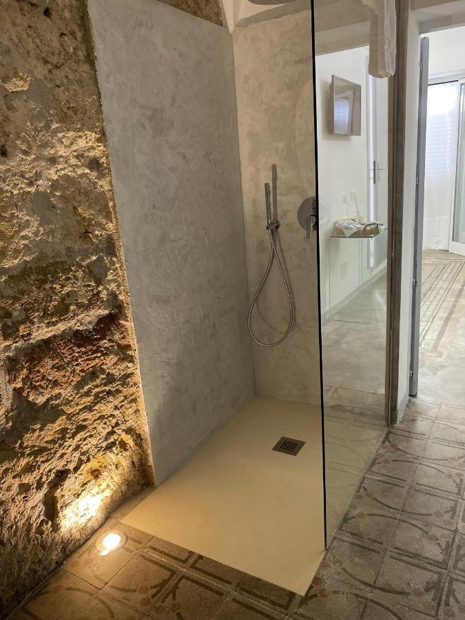 Settegrana Suite Con Vasca Idromassaggio Cinisi Ngoại thất bức ảnh
