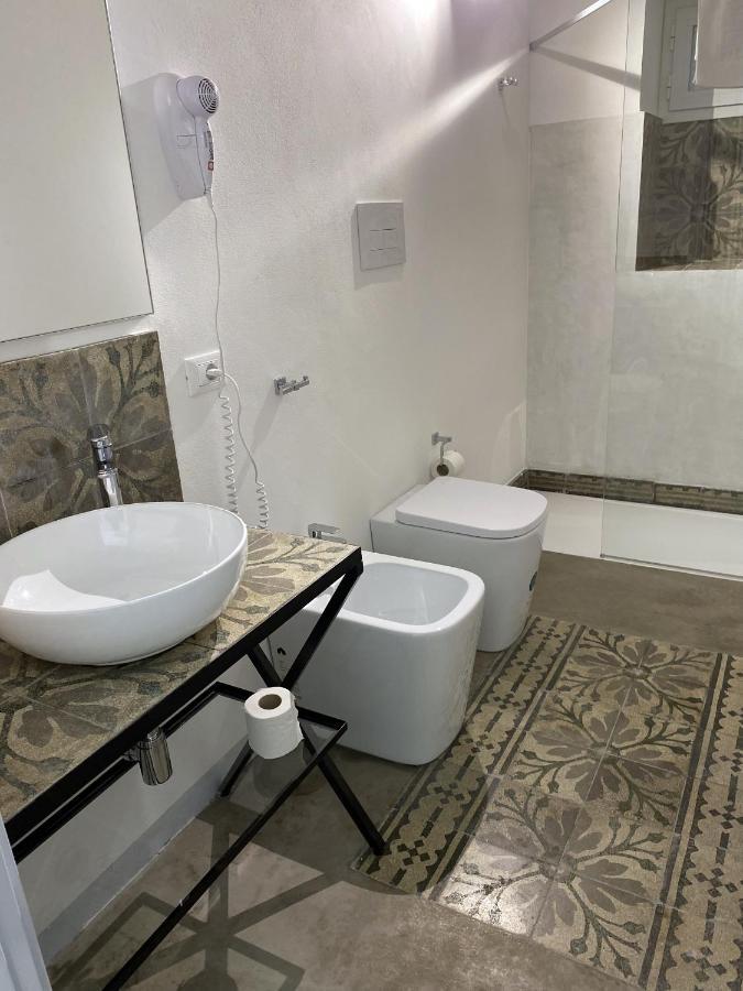 Settegrana Suite Con Vasca Idromassaggio Cinisi Ngoại thất bức ảnh