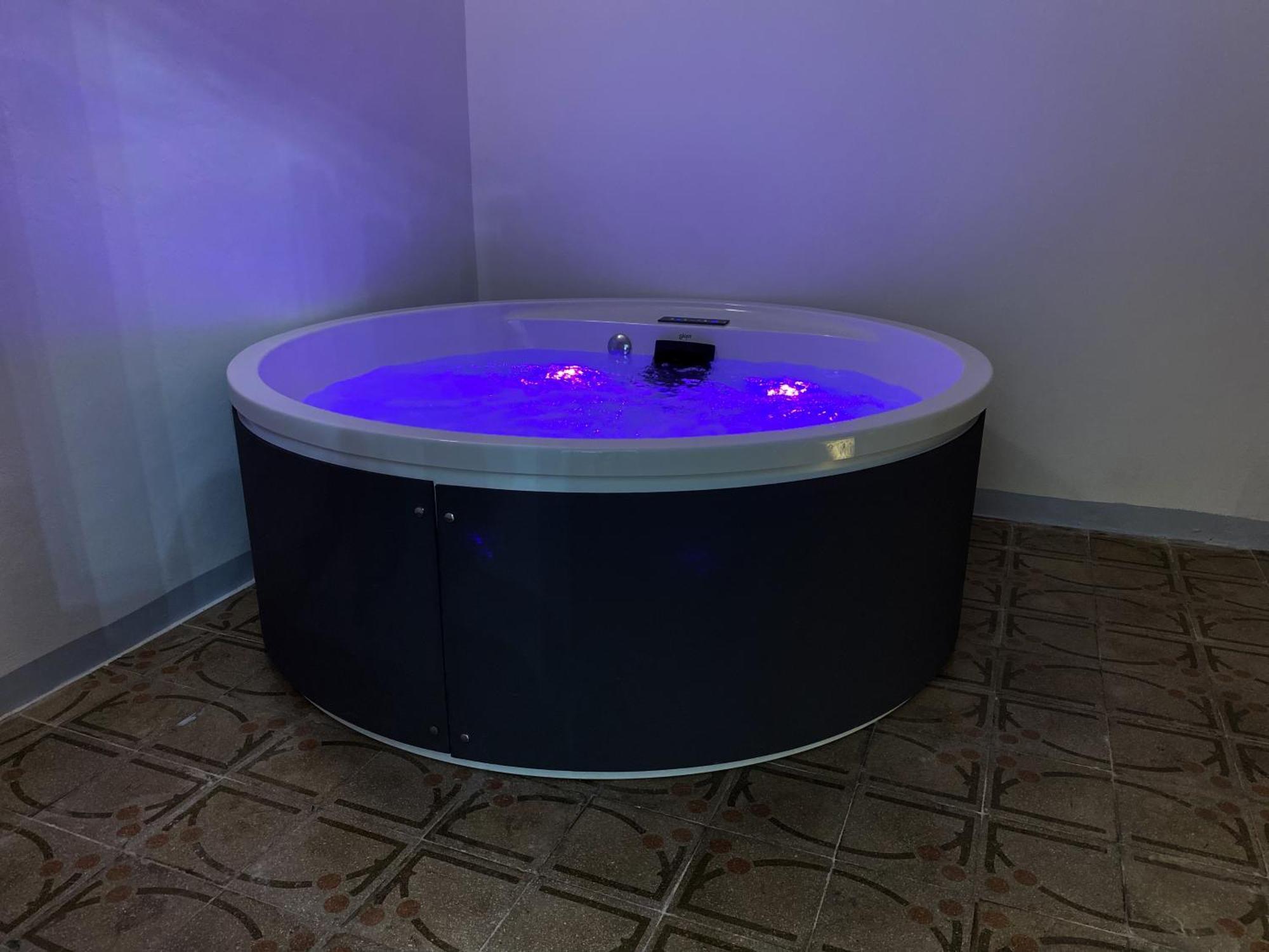 Settegrana Suite Con Vasca Idromassaggio Cinisi Ngoại thất bức ảnh
